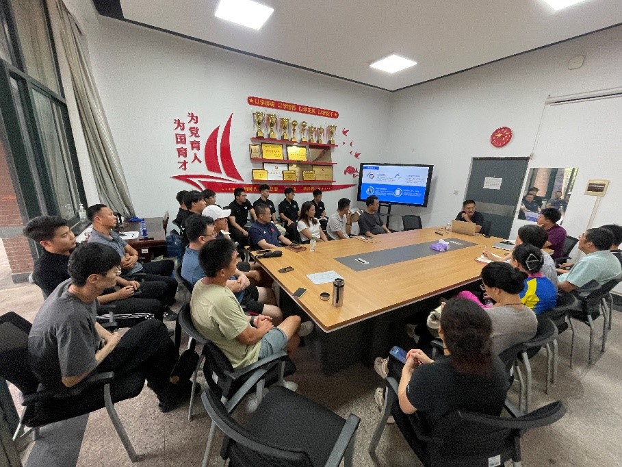 williamhill中国官方网站组织学生体质健康测试与提升经验交流活动
